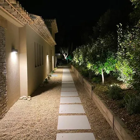 Rangali Tropez, Domaine Bella Vista * Σαιν-Τροπέ