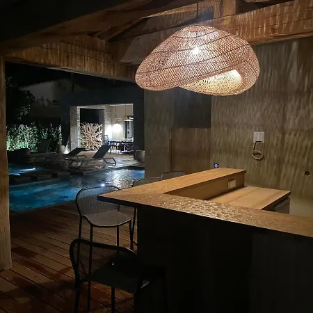 Rangali Tropez, Domaine Bella Vista Σαιν-Τροπέ
