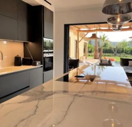 Rangali Tropez, Domaine Bella Vista * Σαιν-Τροπέ