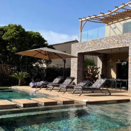 Βίλα Rangali Tropez, Domaine Bella Vista
